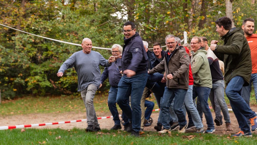 Achter het getal… 100