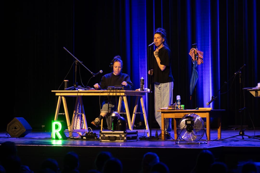 Tripodia: 1600 basisschoolleerlingen over de vloer